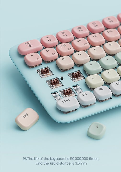 Teclado y mouse inalámbrico Ugreen rosa en uso compatible Windows Mac Android