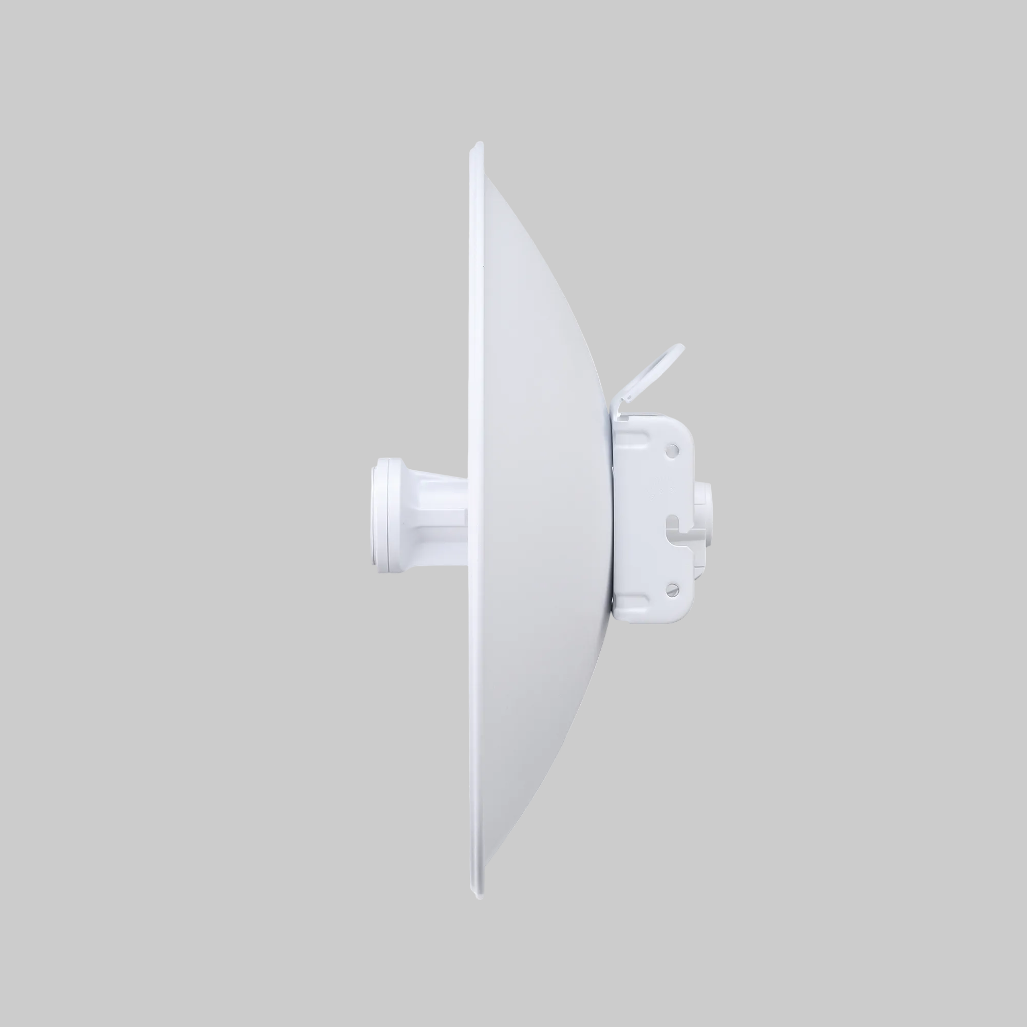 ubiquiti pbe-5ac-gen2 perfil lateral de antena plato 5ghz con soporte trasero para instalación exterior
