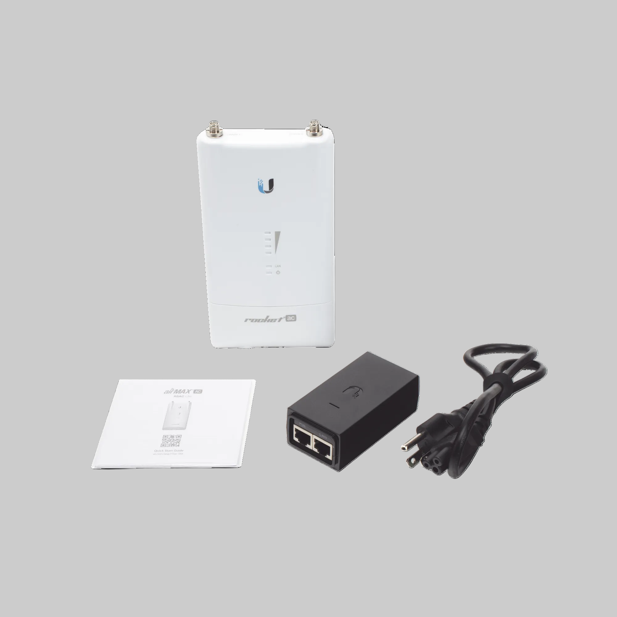 puerto LAN y etiqueta radio R5AC-LITE airMAX ac con entrada PoE para configuración de red
