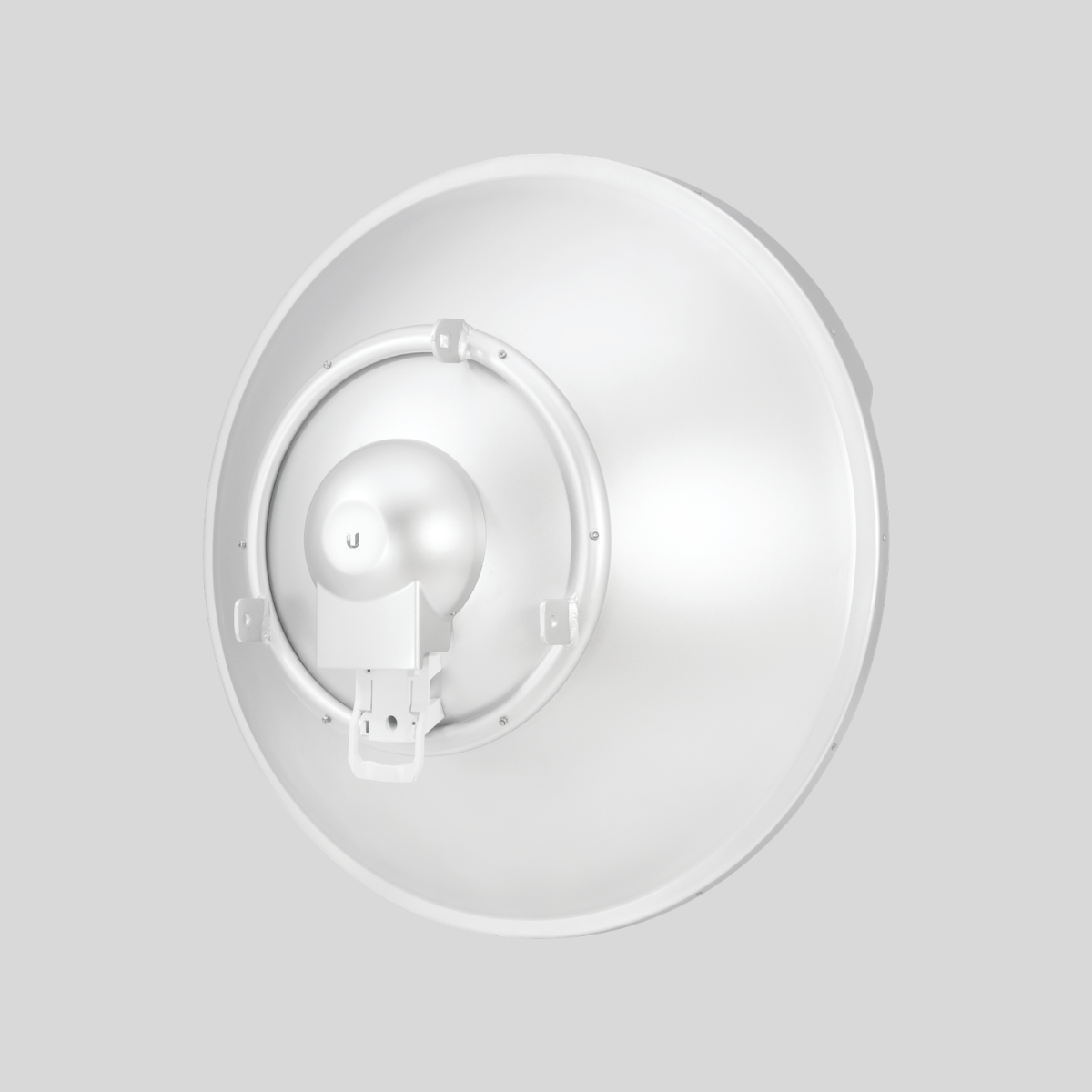 Interior de antena parabólica Ubiquiti RD-5G31-AC con reflector airMAX para enlaces exteriores estables