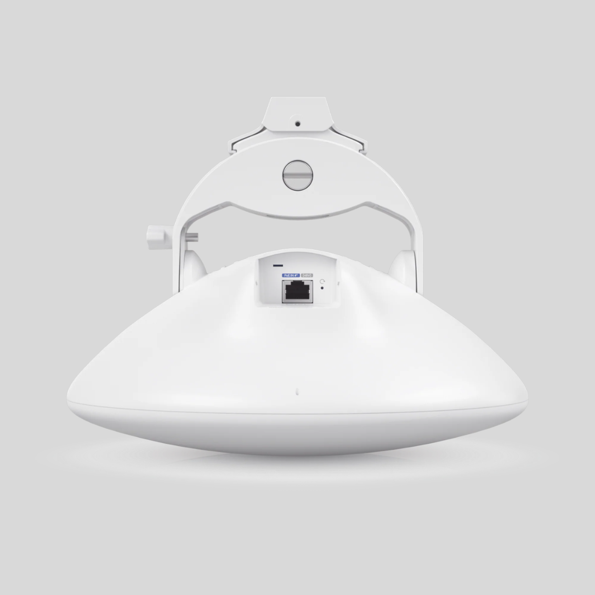 ubiquiti wave nano vista frontal centrada con plato circular blanco para radio ptp de exterior