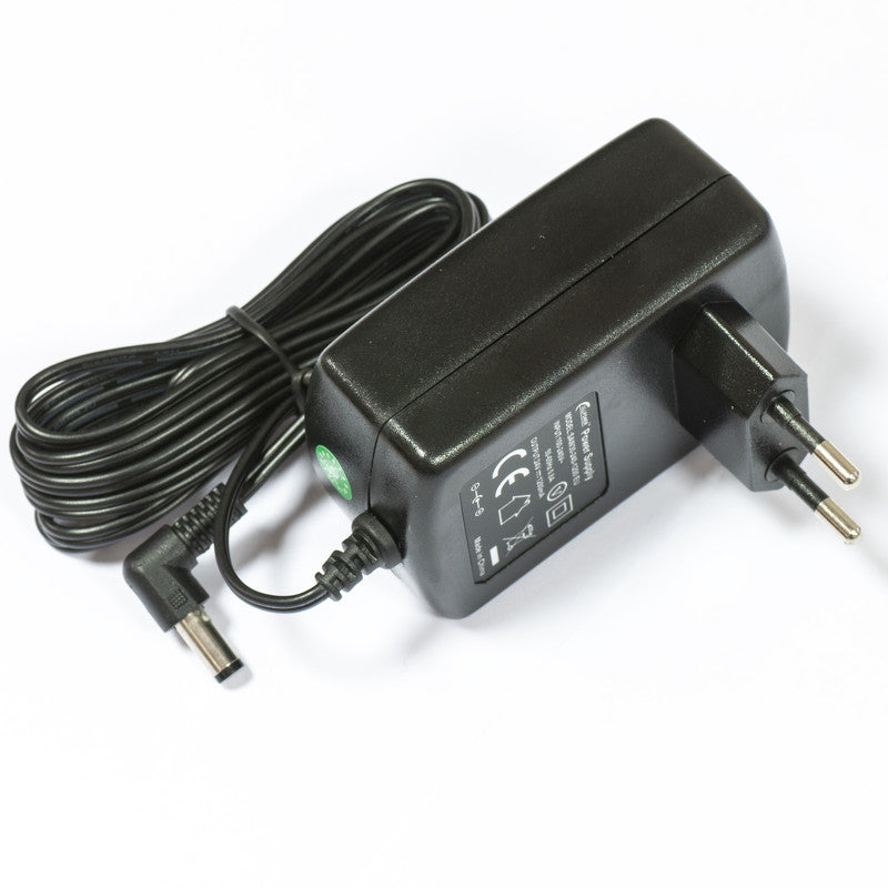 Ruteador con Antena y Modem Mikrotik SXTR&FG621-EA, Modem incorporado para 4G (LTE), 2 Ranuras SIM