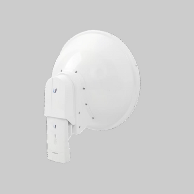 Antena airFiber 5GHz con unidad integrada y alineación precisa para enlaces inalámbricos estables sin interferencia