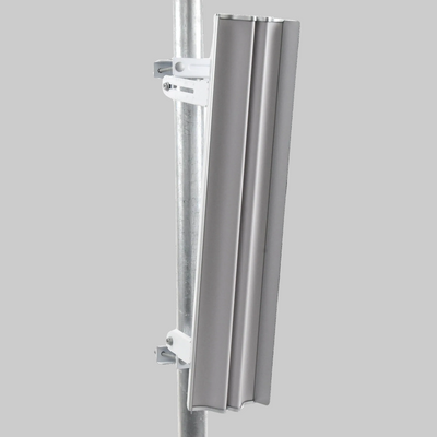 antena Ubiquiti AirMax AC sectorial 60 grados diseño exterior resistente color blanco