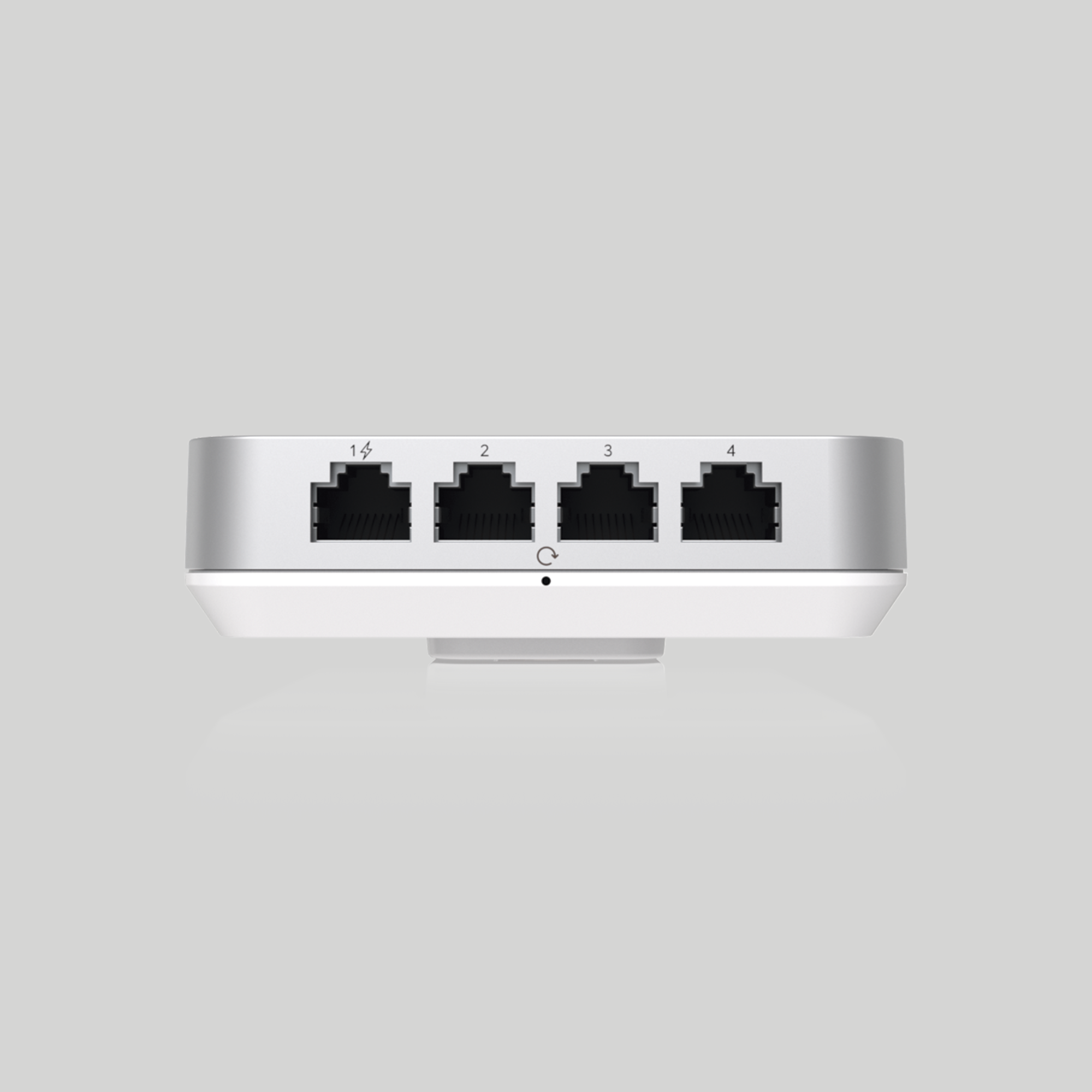 Access Point Ubiquiti U6-IW con 4 puertos Gigabit Ethernet para red WiFi empresarial estable