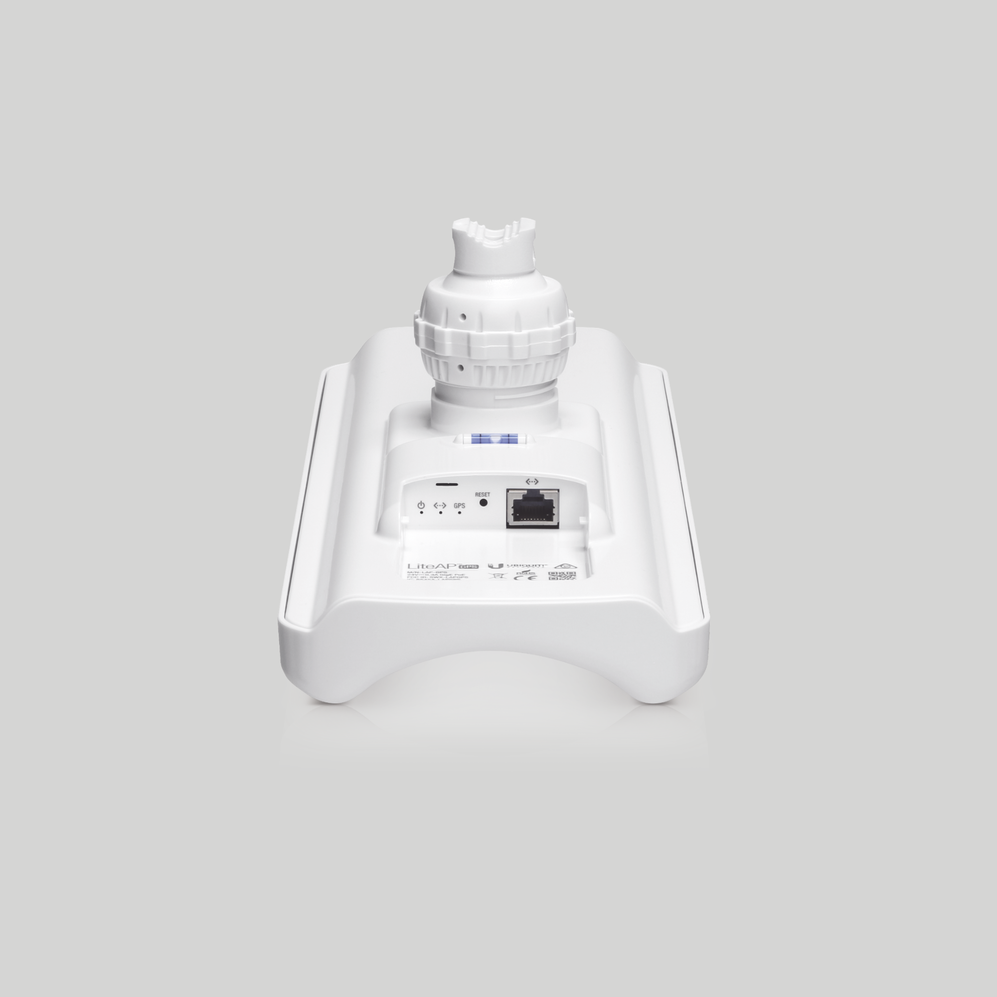 LiteAP GPS Ubiquiti detalle de puerto Ethernet y botones reset para configuración de estación base inalámbrica