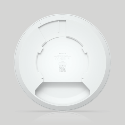 Base trasera del punto de acceso UniFi U7 Lite con diseño circular y sistema de montaje para techo