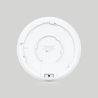 Base inferior del access point Ubiquiti U6 Enterprise con soporte para montaje en techo o pared