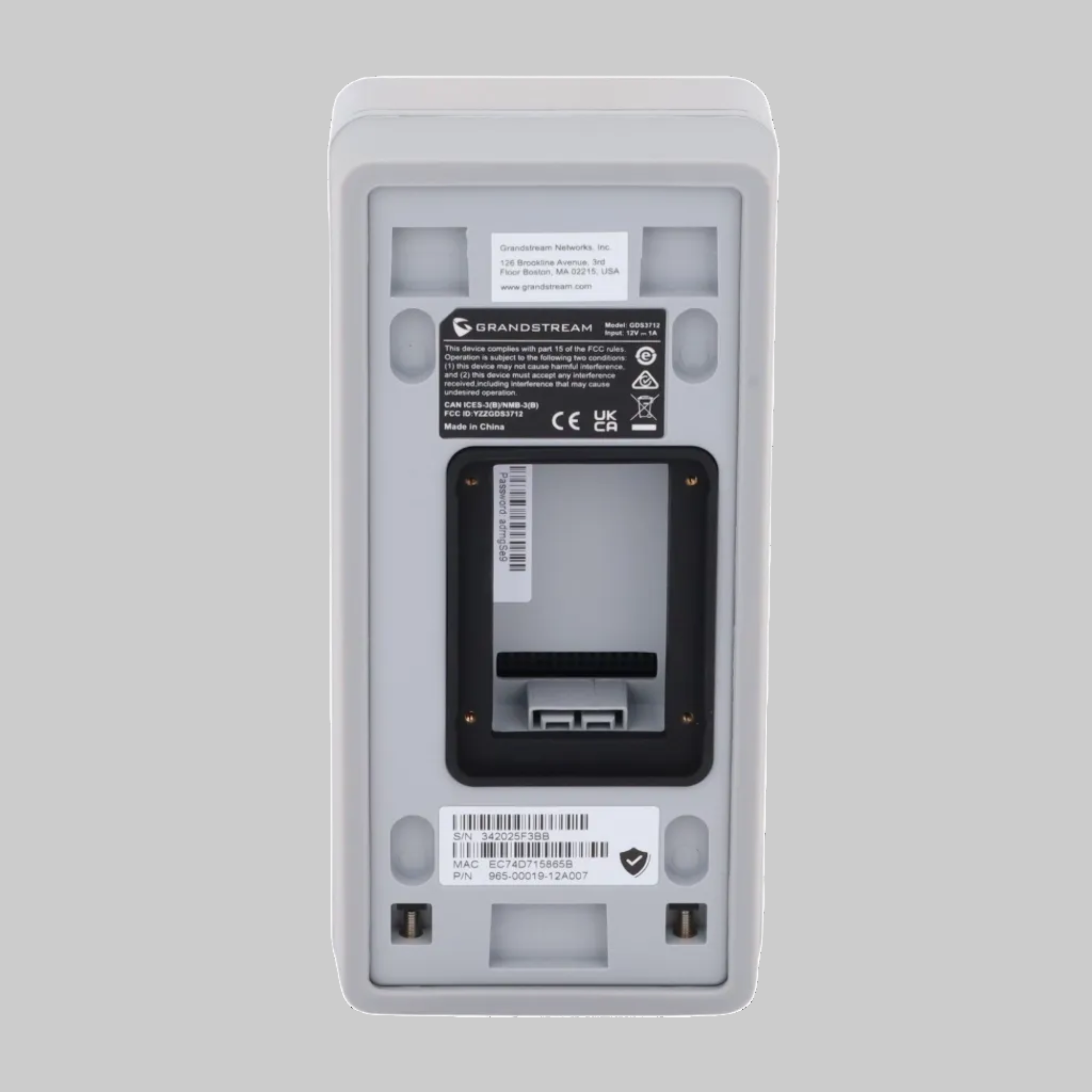 Parte trasera del video portero Grandstream GDS3712 con conexiones PoE y montaje para instalación en pared