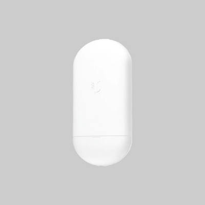 Antena Ubiquiti Loco5AC blanca diseño compacto para enlace inalámbrico 5GHz largo alcance