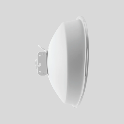 ubiquiti pbe-5ac-iso-gen2 perfil lateral con soporte trasero y diseño aislado para instalación exterior 5ghz