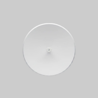 ubiquiti pbe-5ac-620 vista frontal centrada del plato 5ghz para enlace punto a punto exterior