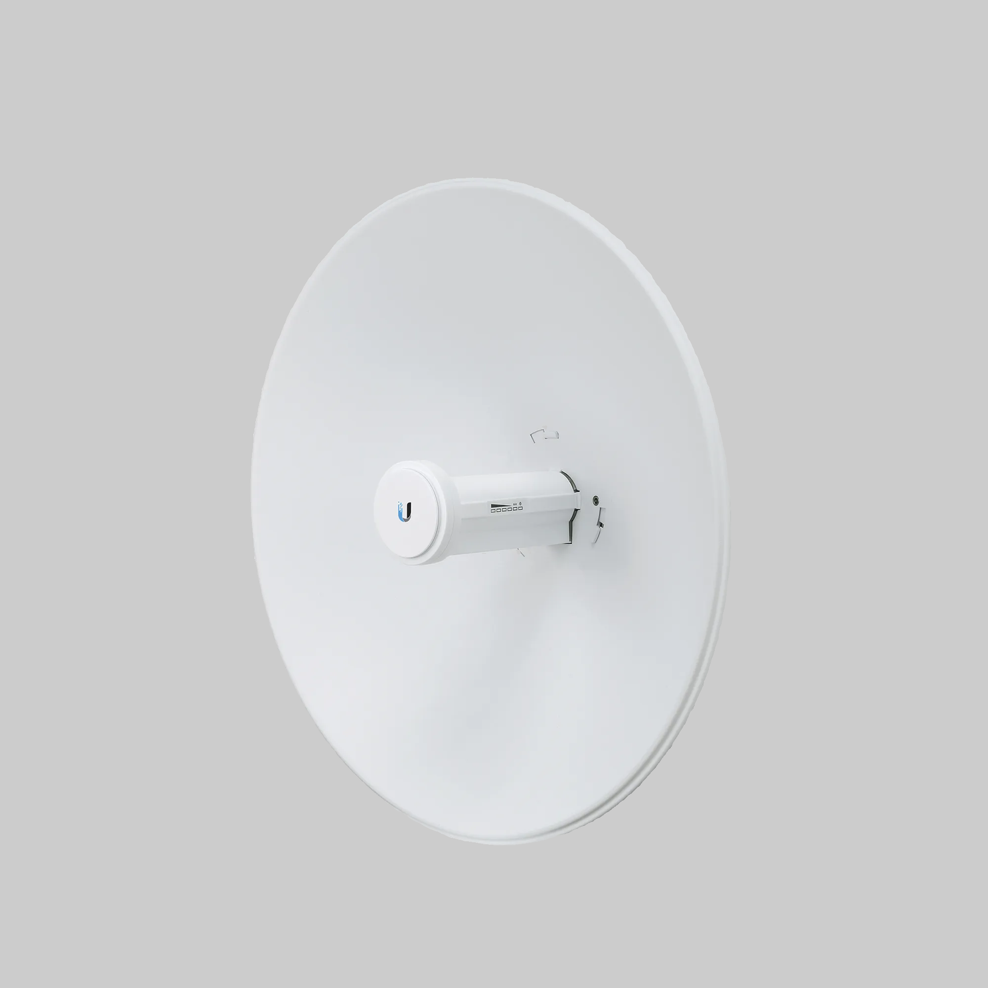 powerbeam ac gen2 ubiquiti vista frontal inclinada con plato 5ghz blanco y alimentador central de largo alcance