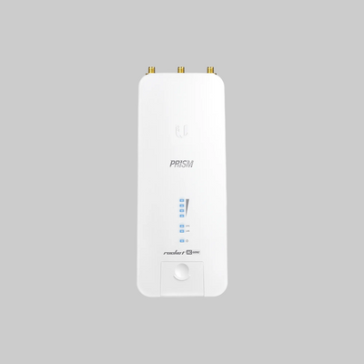 Radio Ubiquiti AirMax AirPrism 5GHz 500 Mbps Rocket AC Gen2 con indicadores LED y conectores RF superiores